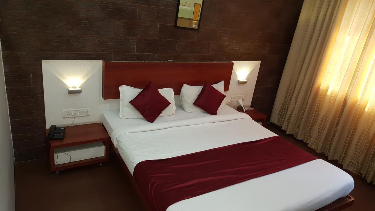 Hotel Khandesh Residency Panvel Ngoại thất bức ảnh