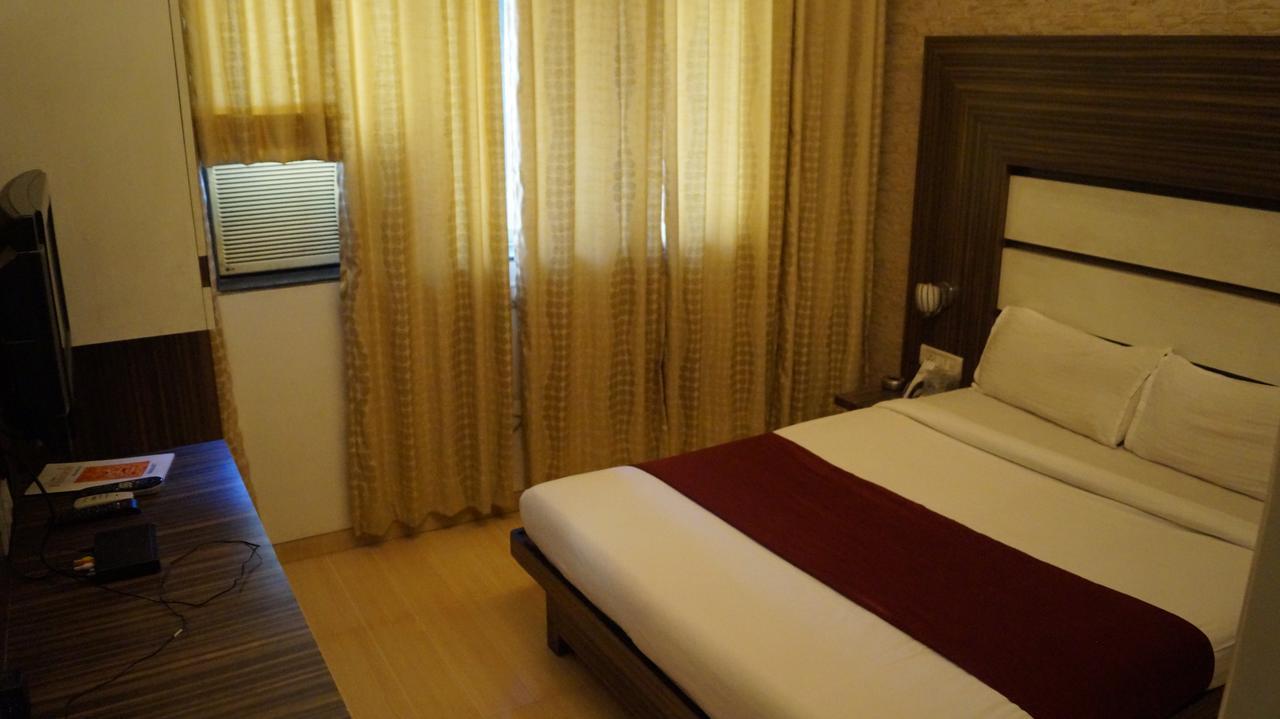 Hotel Khandesh Residency Panvel Ngoại thất bức ảnh