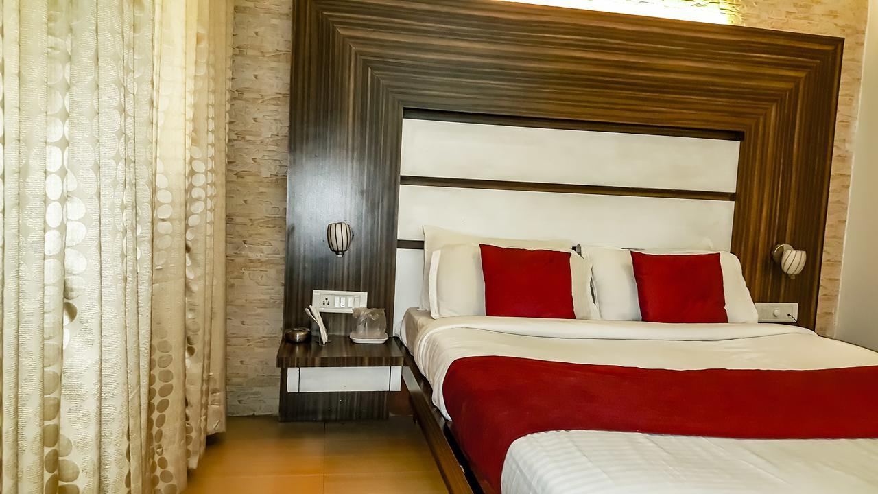 Hotel Khandesh Residency Panvel Ngoại thất bức ảnh
