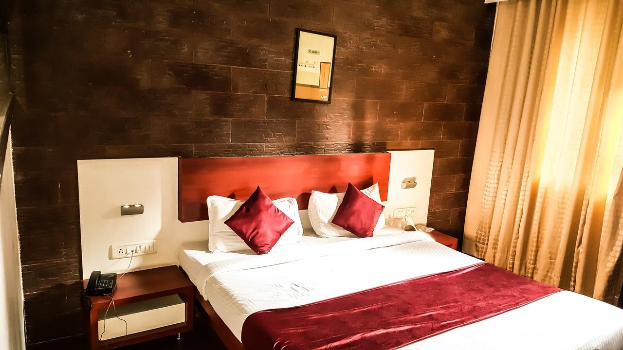 Hotel Khandesh Residency Panvel Ngoại thất bức ảnh
